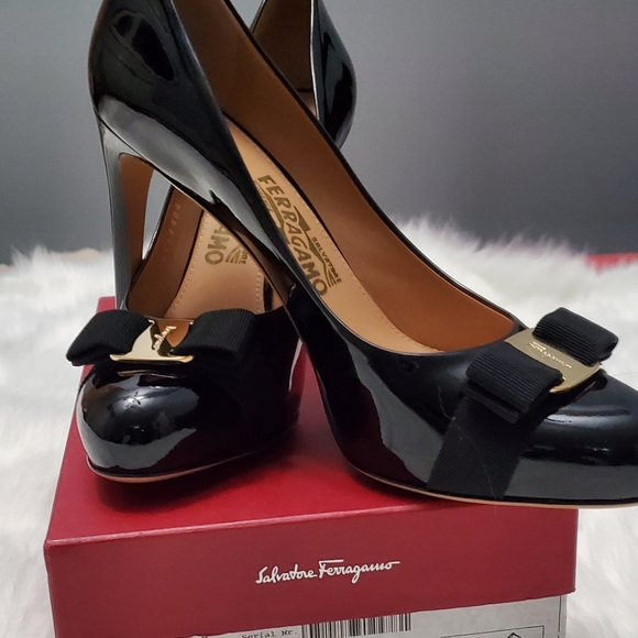 PIMPA HIGH HEELS SHOE. SIZE 10 1/2 WITH BOX Incd - Picture 6 of 9